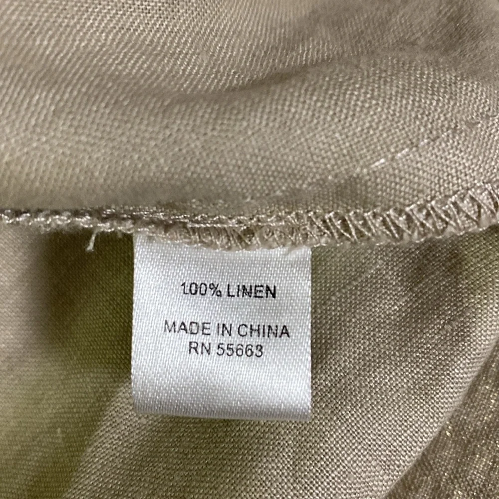 For Cynthia Small 100% Linen Jacket Small Button up Color is Tan